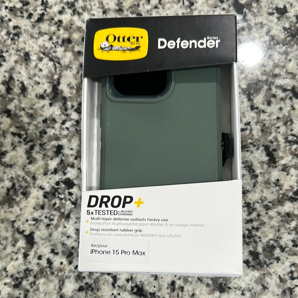 OtterBox Green Defender Series iPhone Case